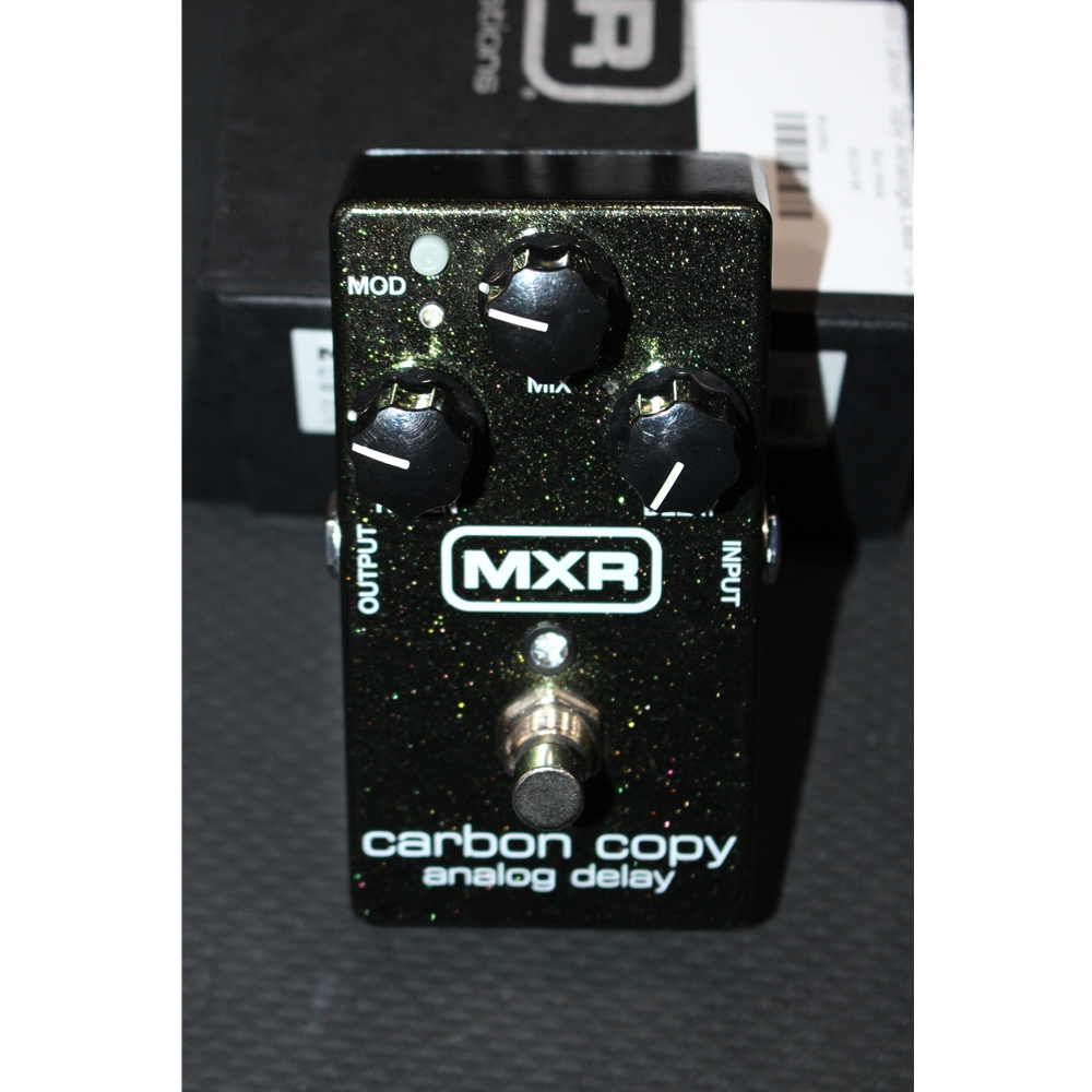 Volume 11 Music - MXR Carbon Copy Analoge Delay Used