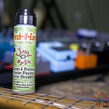 Lizard Spit Fresh and Easy String Clean/Protecto